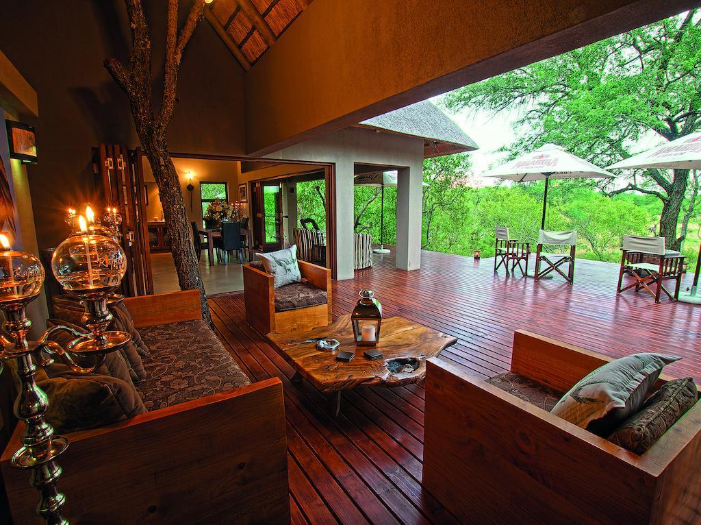 Raptor Retreat Game Lodge Hoedspruit Habitación foto